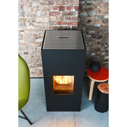 Piecyk na pelet Aike czarny Comfort Air 8,0 kW - MCZ